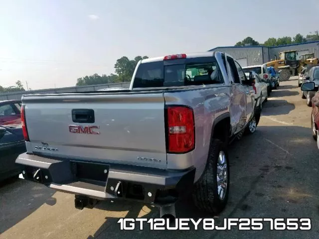 1GT12UEY8JF257653 фото 5