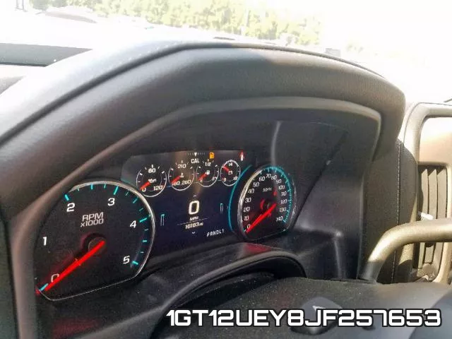 1GT12UEY8JF257653 фото 9