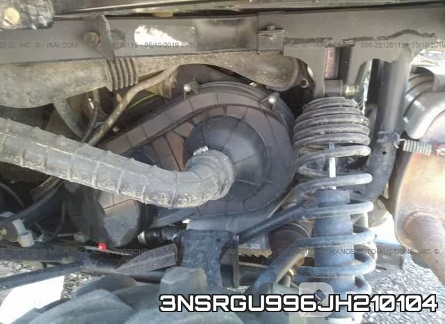 3NSRGU996JH210104 фото 9