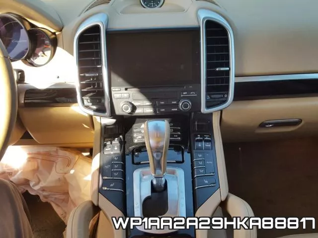 WP1AA2A29HKA88817 фото 10