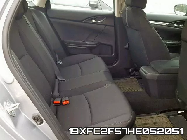 19XFC2F57HE052051 фото 7