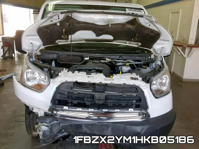 1FBZX2YM1HKB05186 фото 8