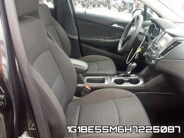 1G1BE5SM6H7225087 фото 6