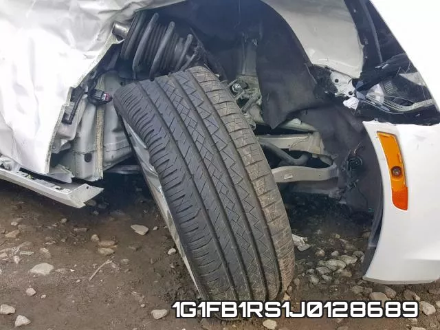 1G1FB1RS1J0128689 фото 10