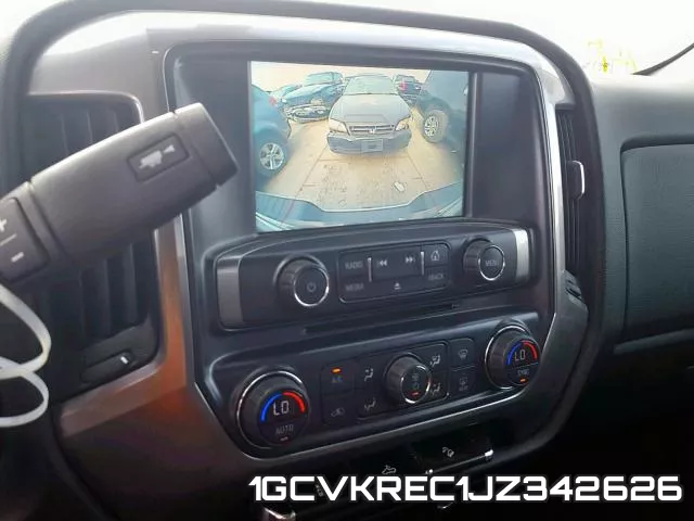 1GCVKREC1JZ342626 фото 10