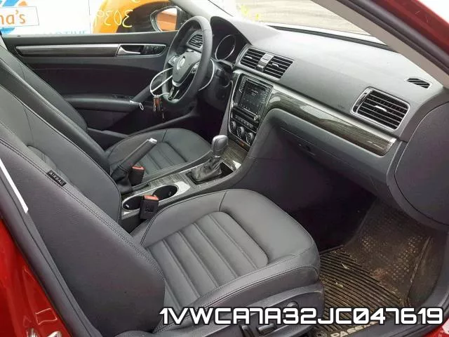 1VWCA7A32JC047619 фото 6