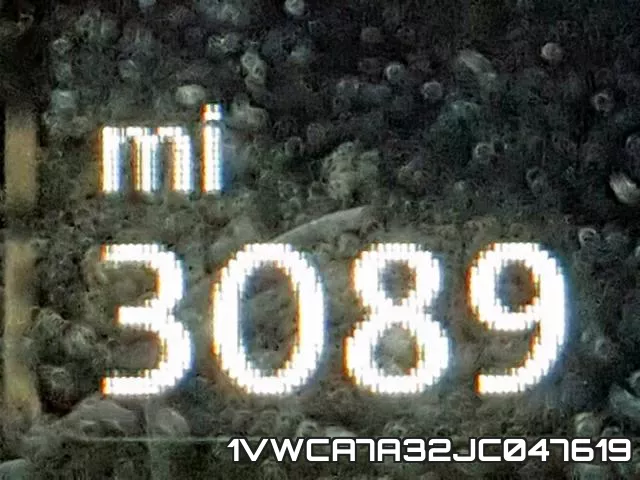 1VWCA7A32JC047619 фото 9