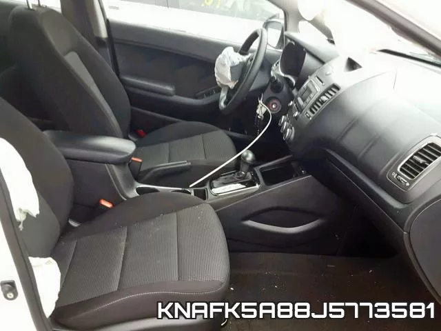 KNAFK5A88J5773581 фото 6