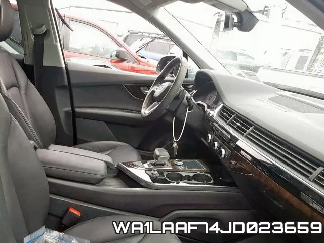 WA1LAAF74JD023659 фото 6