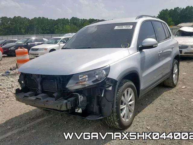 WVGAV7AX5HK044002 фото 3