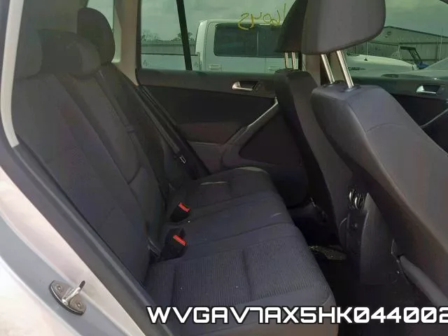 WVGAV7AX5HK044002 фото 7