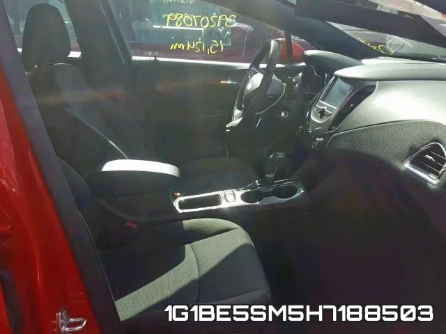 1G1BE5SM5H7188503 фото 6