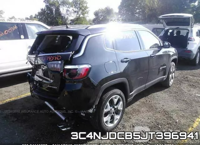 3C4NJDCB5JT396941 фото 5
