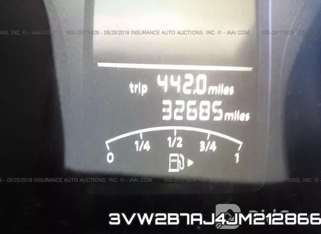 3VW2B7AJ4JM212866 фото 8