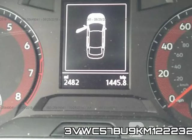 3VWC57BU9KM122232 фото 8