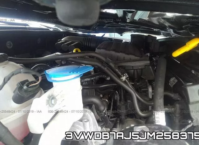 3VWDB7AJ5JM258375 фото 2