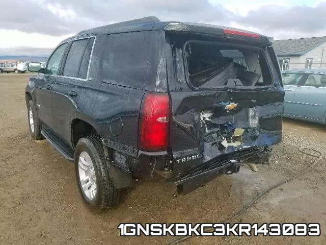 1GNSKBKC3KR143083 фото 4