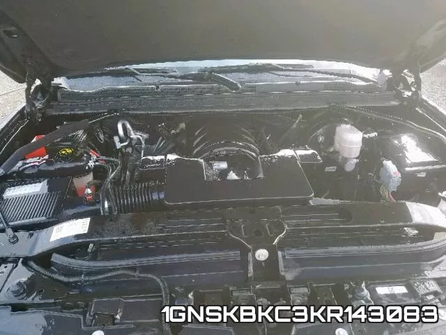 1GNSKBKC3KR143083 фото 8