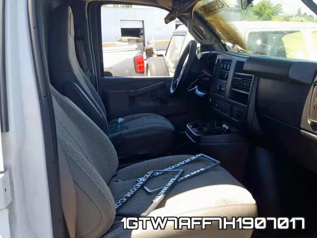 1GTW7AFF7H1907017 фото 6