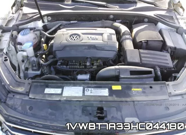 1VWBT7A33HC044180 фото 2