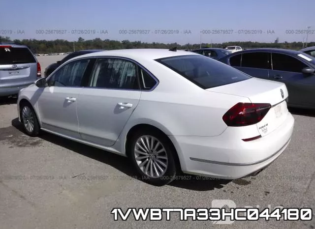 1VWBT7A33HC044180 фото 4