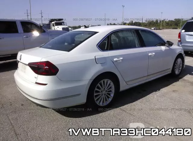 1VWBT7A33HC044180 фото 5