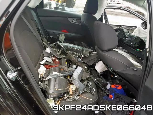 3KPF24AD5KE066048 фото 7