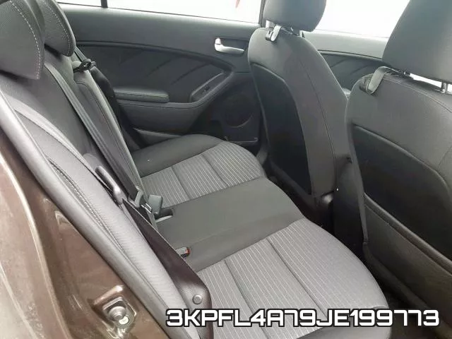 3KPFL4A79JE199773 фото 7