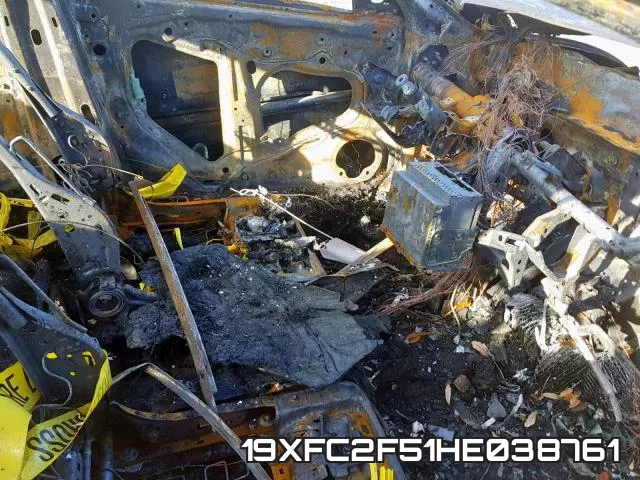 19XFC2F51HE038761 фото 6