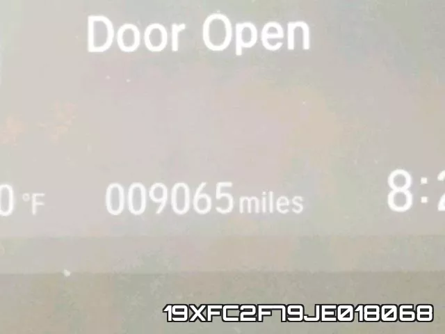 19XFC2F79JE018068 фото 9