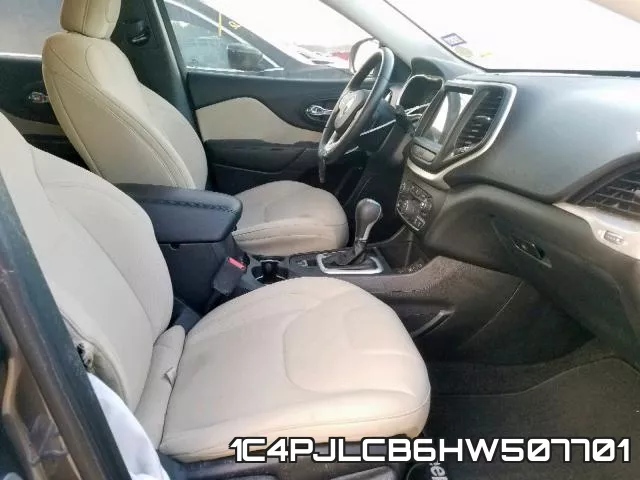 1C4PJLCB6HW507701 фото 6