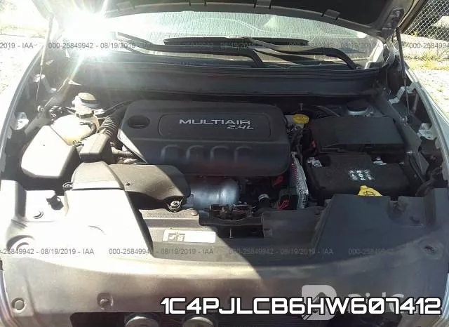 1C4PJLCB6HW607412 фото 2