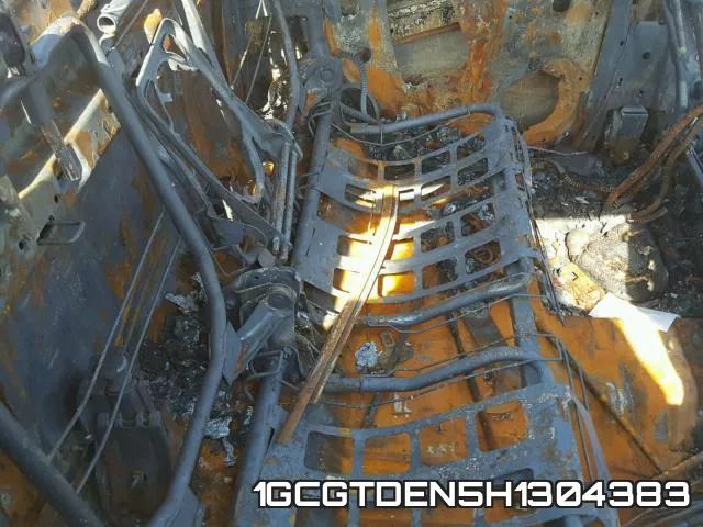 1GCGTDEN5H1304383 фото 7