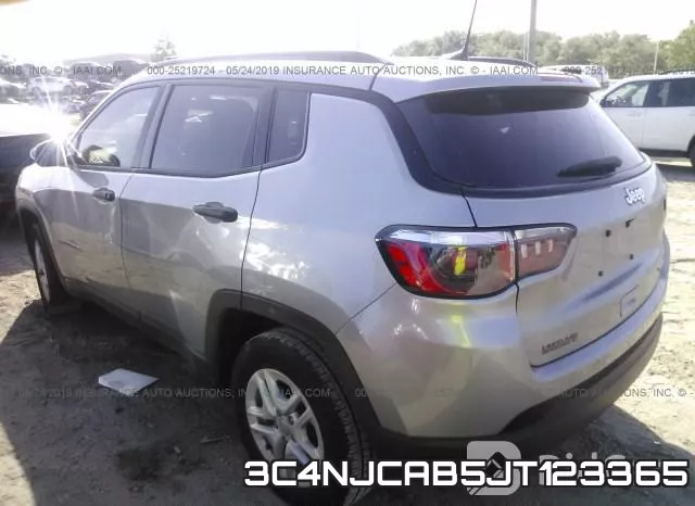3C4NJCAB5JT123365 фото 4