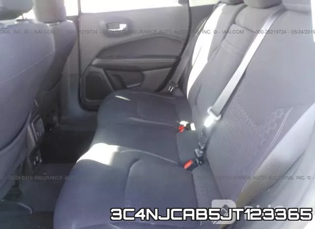 3C4NJCAB5JT123365 фото 9