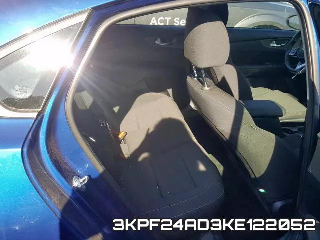 3KPF24AD3KE122052 фото 7