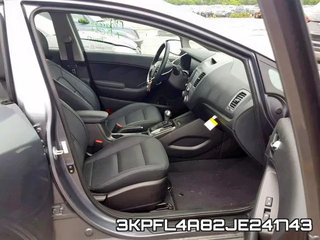 3KPFL4A82JE241743 фото 6