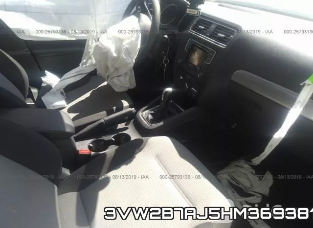 3VW2B7AJ5HM369381 фото 6