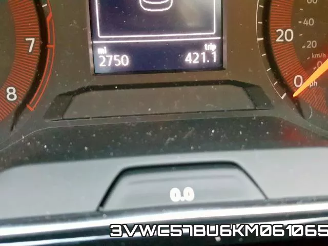 3VWC57BU6KM061065 фото 9
