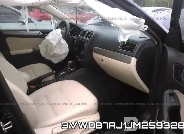 3VWDB7AJ1JM259328 фото 6