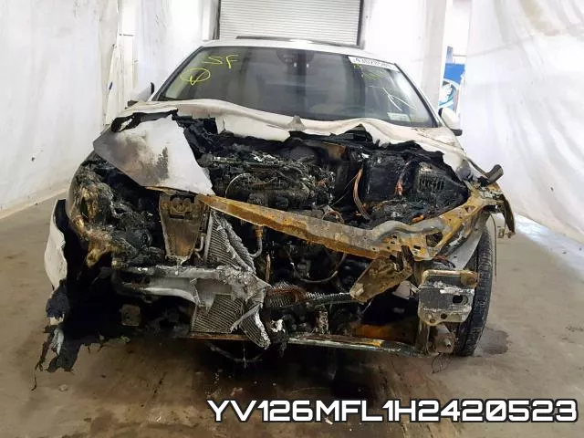 YV126MFL1H2420523 фото 10