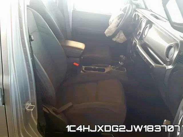 1C4HJXDG2JW183707 фото 6