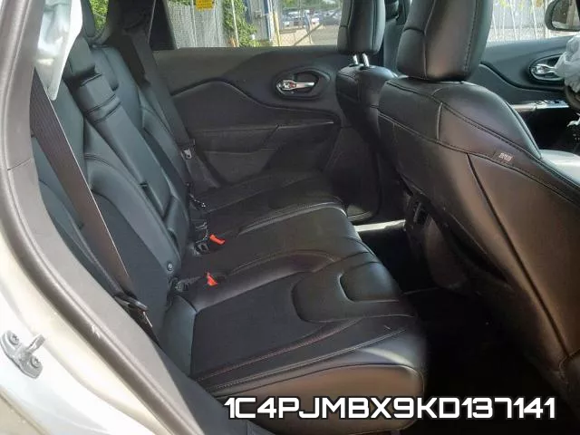 1C4PJMBX9KD137141 фото 7