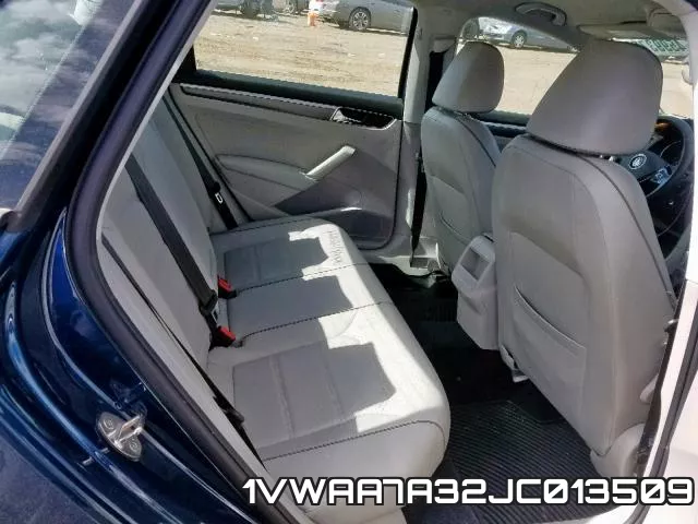 1VWAA7A32JC013509 фото 7
