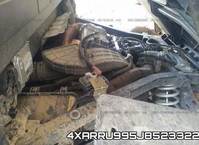 4XARRU995J8523322 фото 10