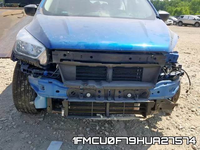 1FMCU0F79HUA27574 фото 10