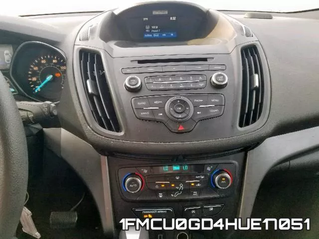 1FMCU0GD4HUE17051 фото 10