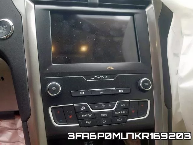 3FA6P0MU7KR169203 фото 10