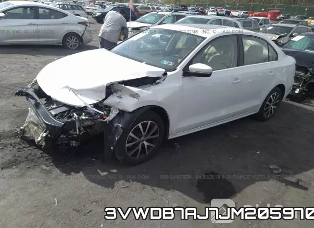 3VWDB7AJ7JM205970 фото 3
