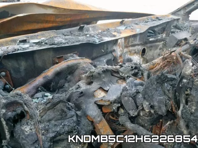 KNDMB5C12H6226854 фото 9